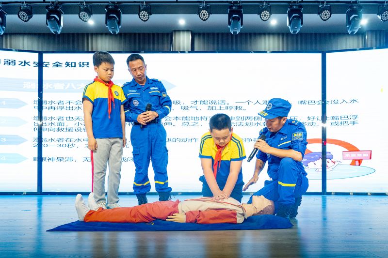 江西金溪：防溺宣传进校园  